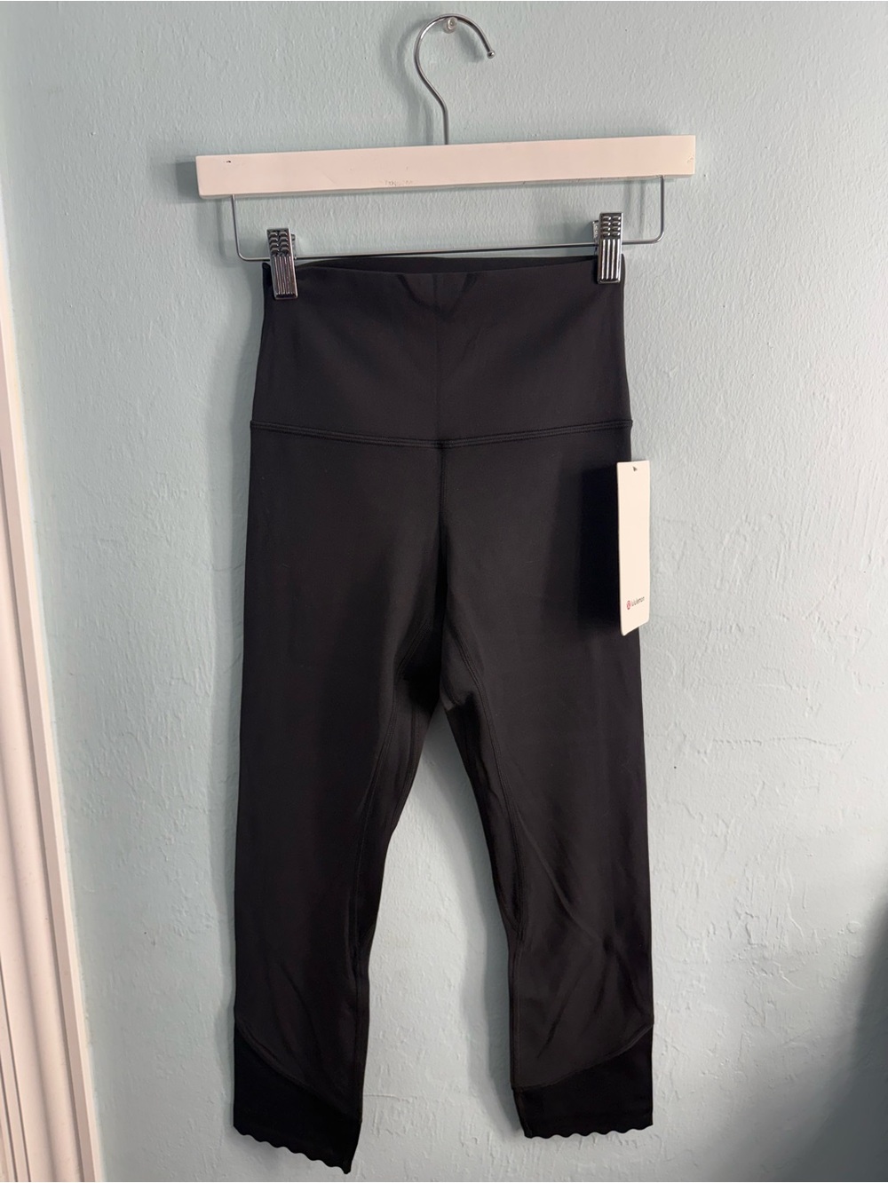 Lululemon Align High-Rise Scallop Pant 23”/Color Black